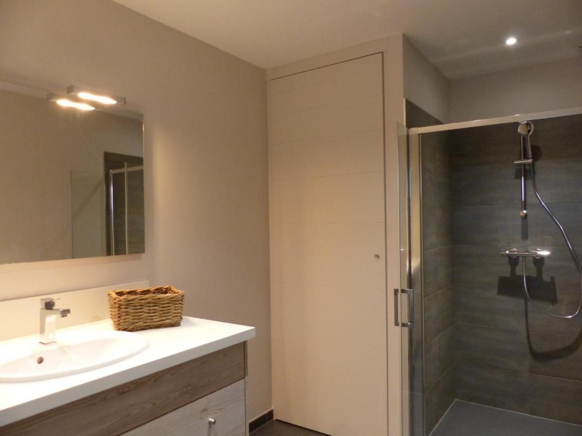 Gite Renove Avec Terrasse, Poele A Bois Et Wifi A Chapeau - Fr-1-489-79 Kültér fotó