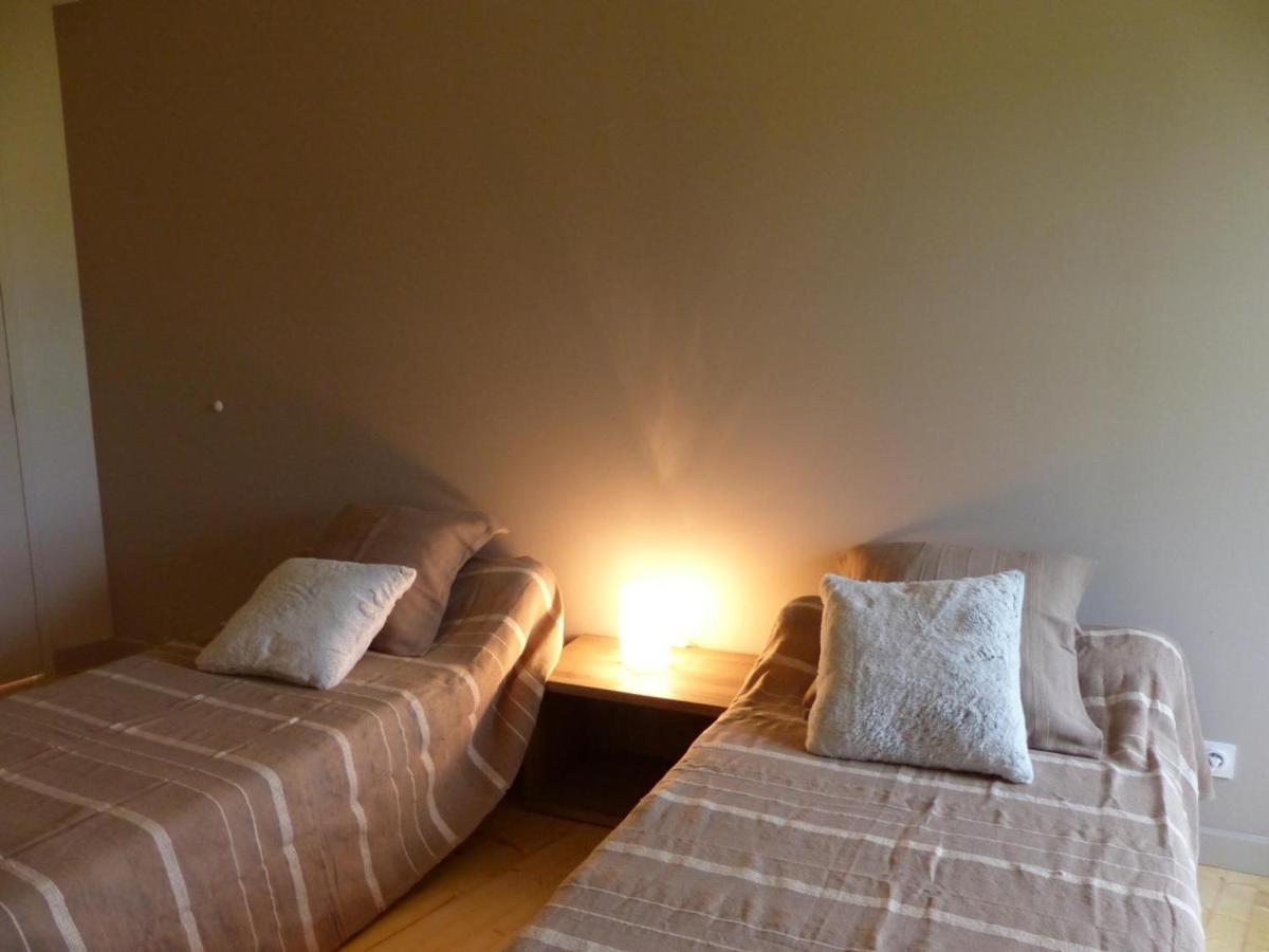 Gite Renove Avec Terrasse, Poele A Bois Et Wifi A Chapeau - Fr-1-489-79 Kültér fotó