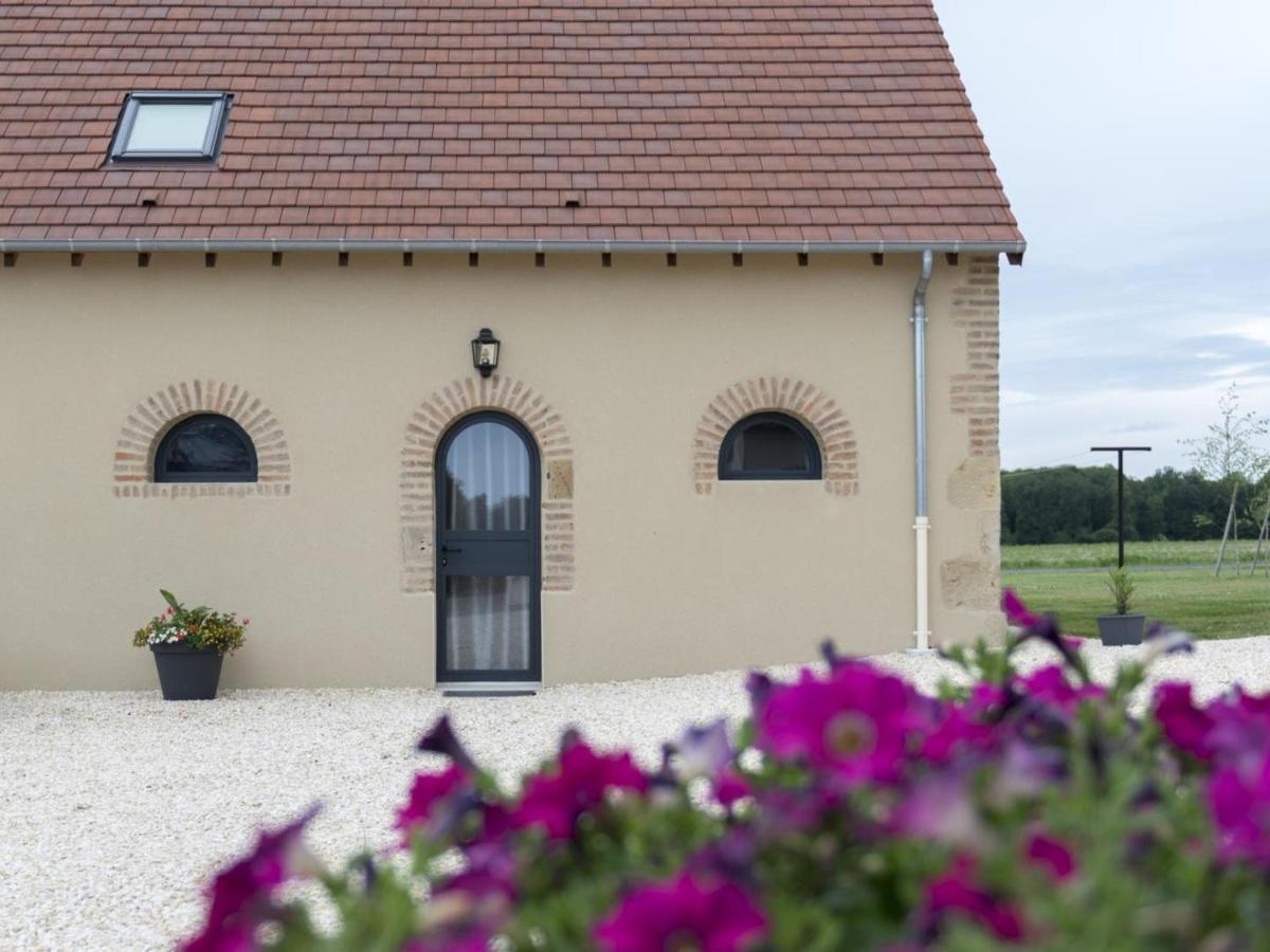 Gite Renove Avec Terrasse, Poele A Bois Et Wifi A Chapeau - Fr-1-489-79 Kültér fotó