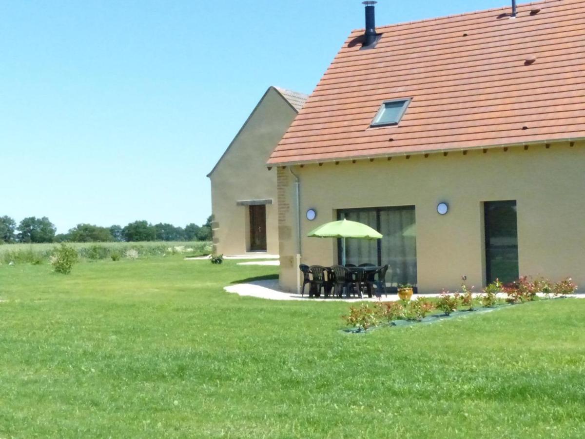 Gite Renove Avec Terrasse, Poele A Bois Et Wifi A Chapeau - Fr-1-489-79 Kültér fotó